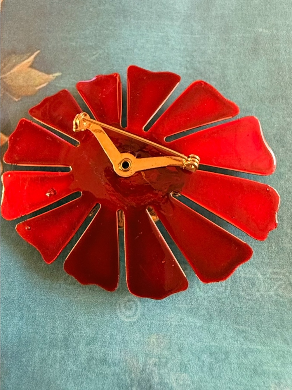 Large Red Flower Enamel Brooch- Women's Accessory - Picture 4 of 4